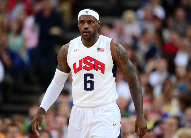 半岛体育APP - 詹姆斯赛事官方发布出色防守新规，篮网争议不断！